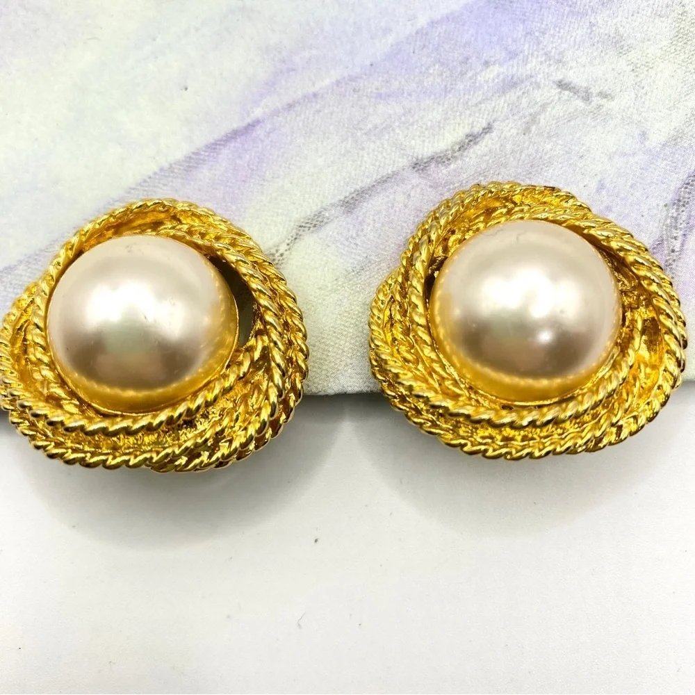 Faux Pearl Chunky Gold Clip-On Earrings Granny Core